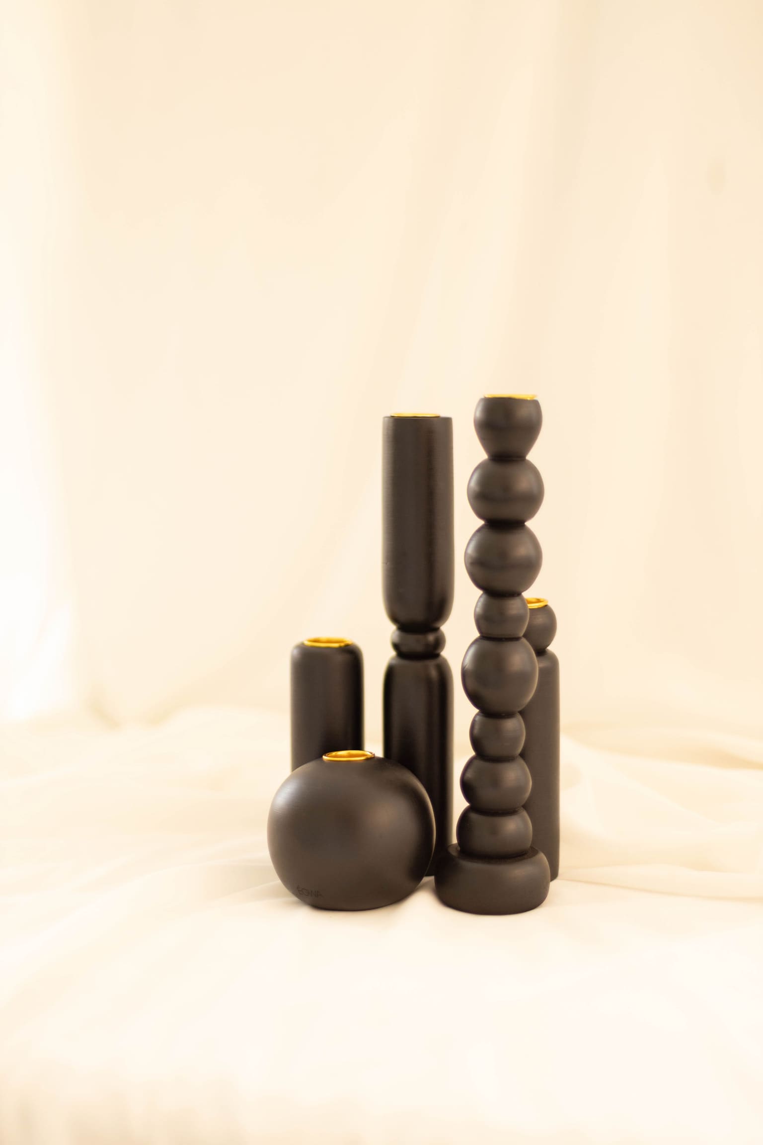 ÉGWA collection — gallery piece 4